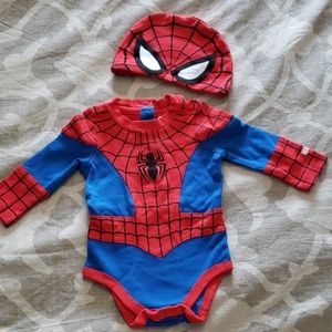 Spiderman baby boy body with hat for 3-6 months